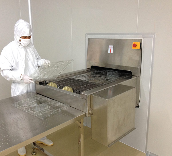 質(zhì)檢過(guò)程-英碩吸塑包裝